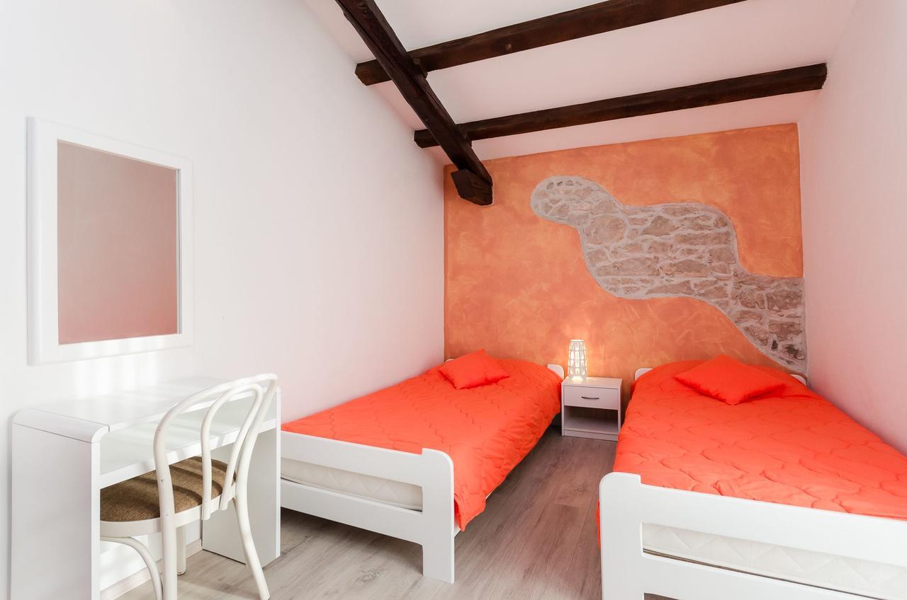 Apartment Josip Plomin Exterior photo